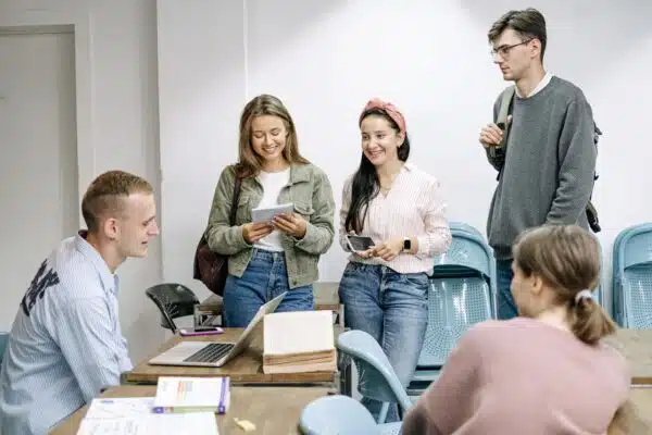 Se reconvertir en marketing : études et formations