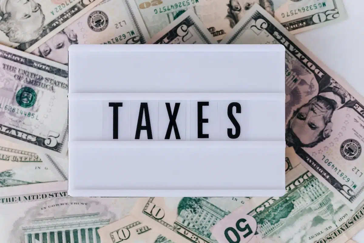Comprendre les impôts sur le revenu : astuces essentielles à connaître
