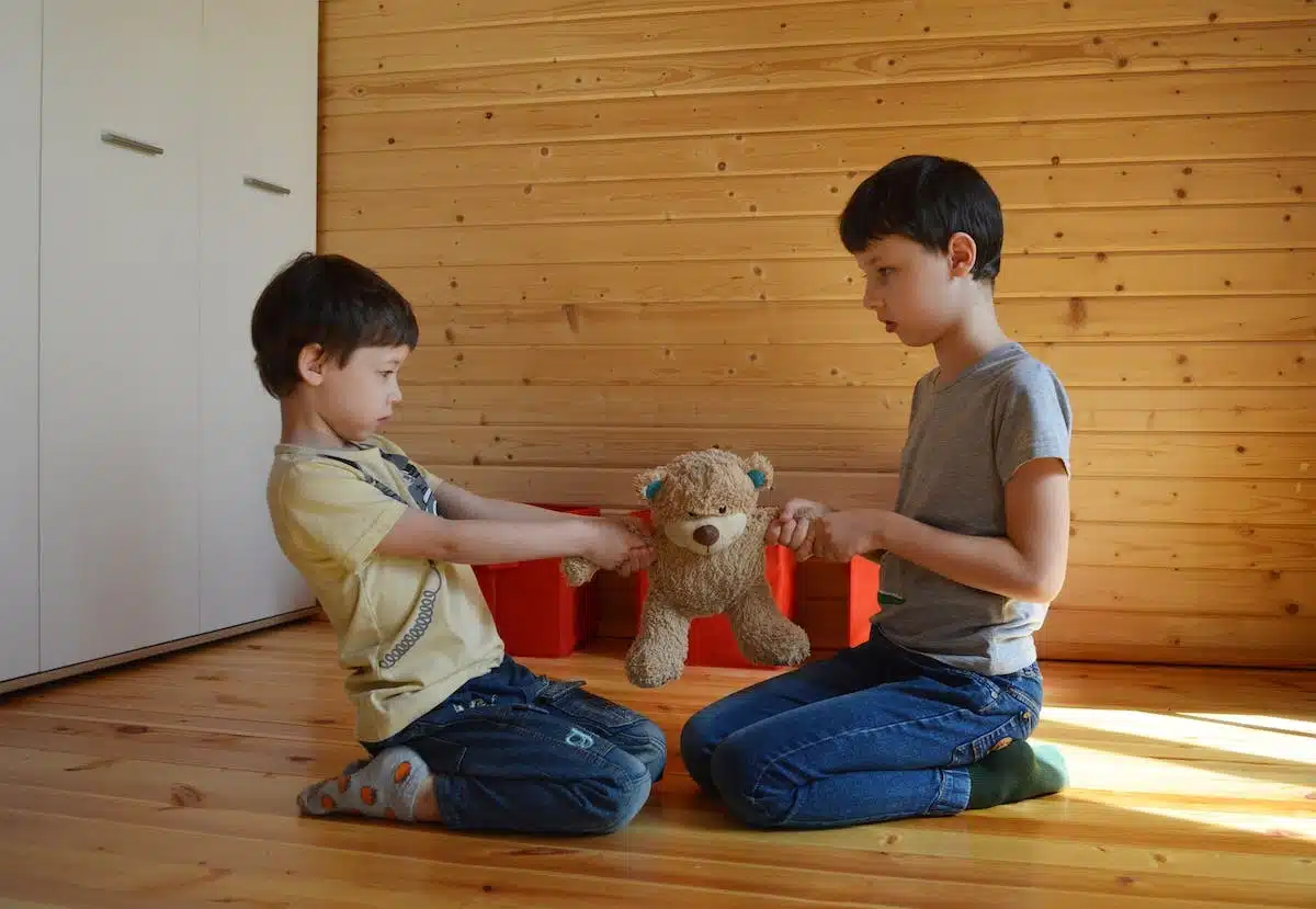 enfants  conflit