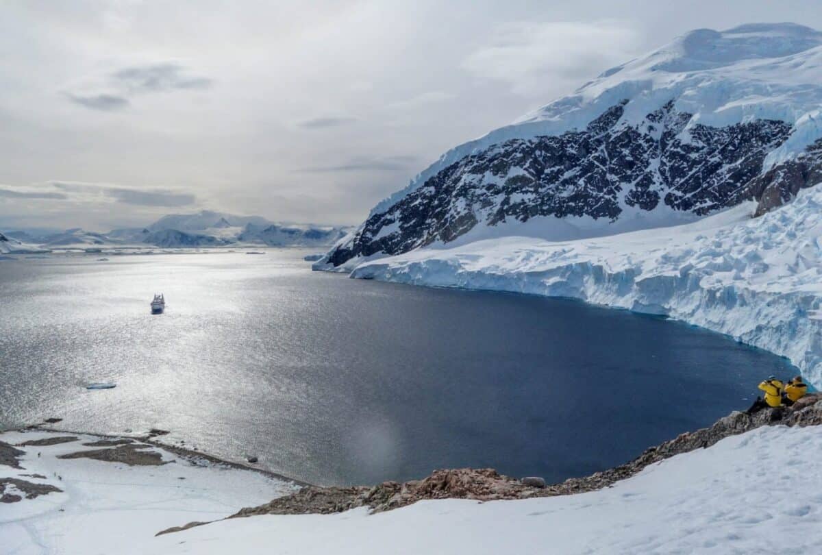 Tout savoir sur les voyage en Antarctique