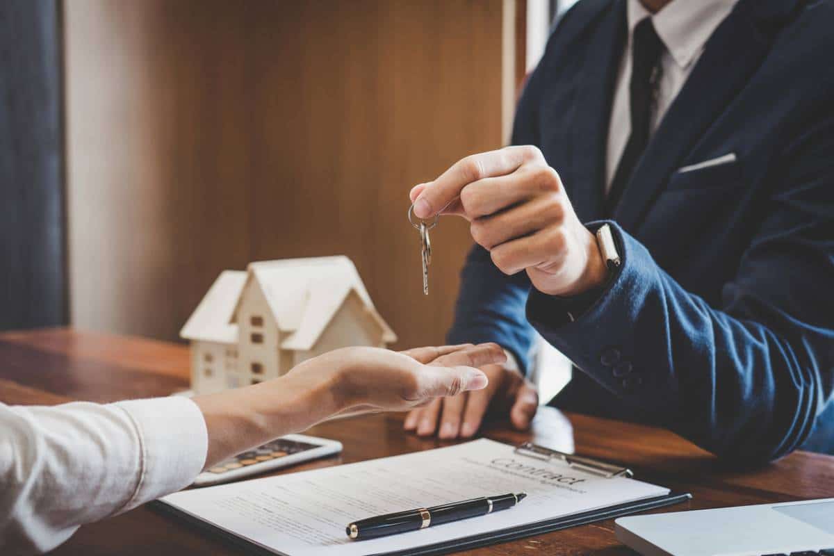 Peut-on investir dans l’immobilier lorsque l’on a un métier à risques ?