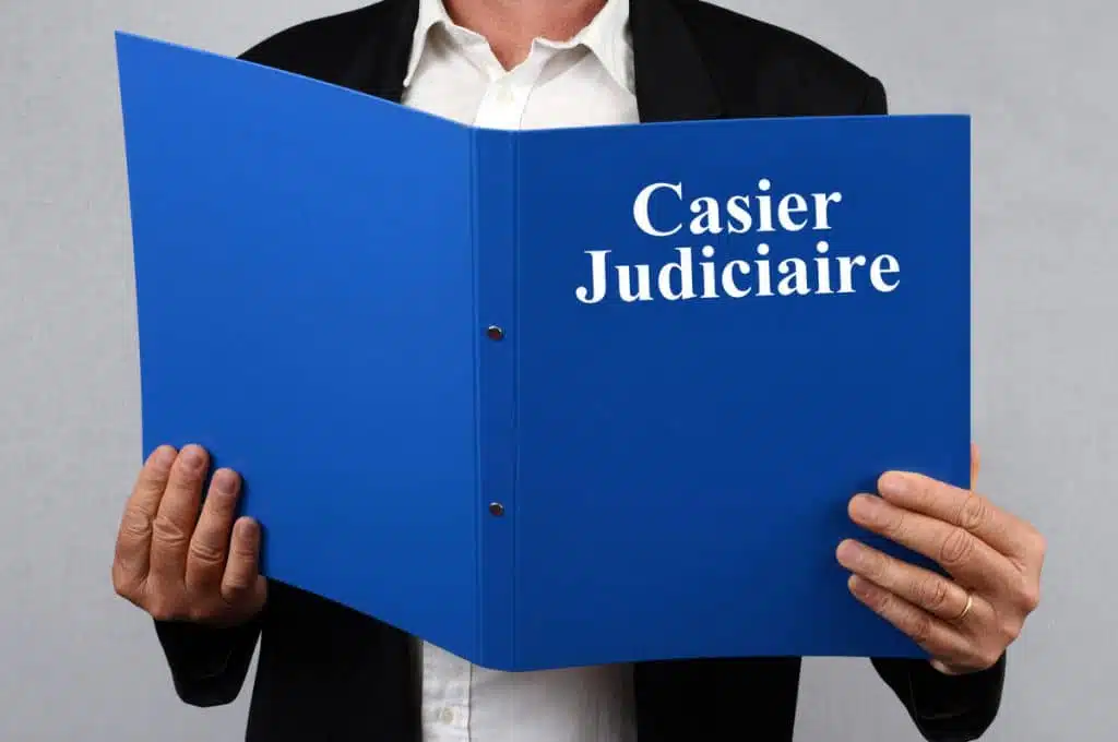 Est-ce qu’une plainte est inscrit sur le casier judiciaire ?